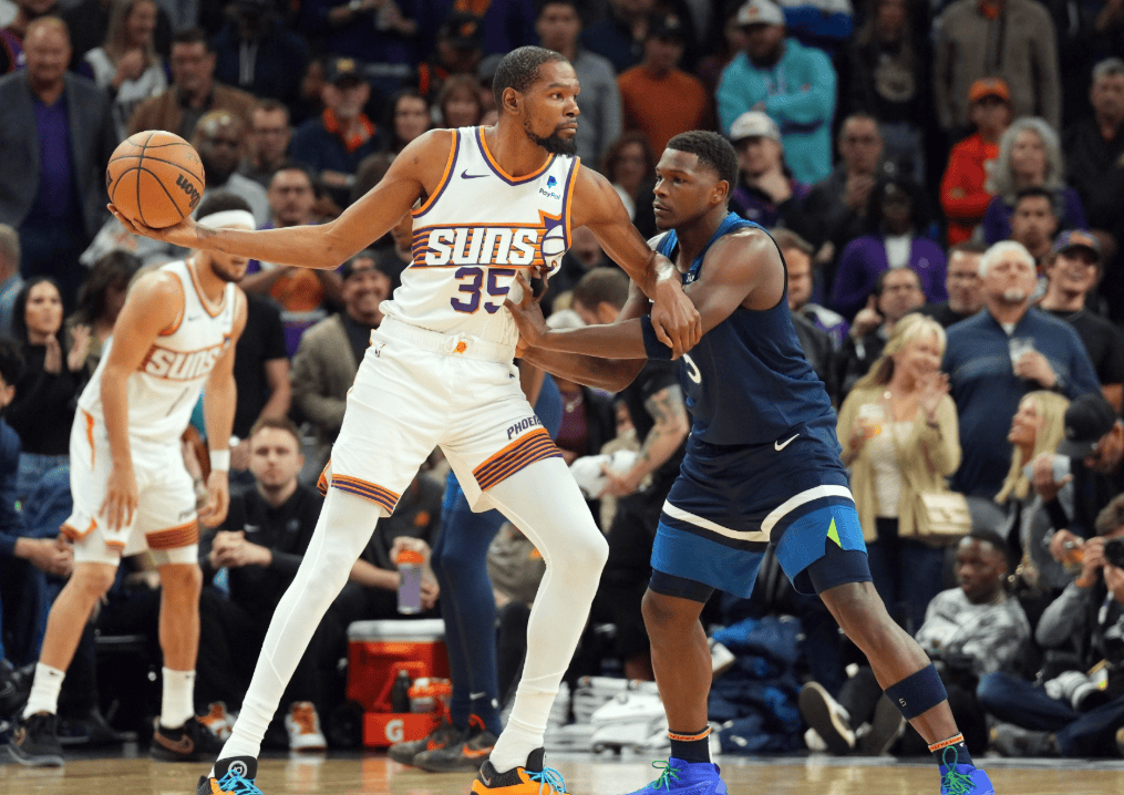 球友会体育电竞:76人三巨头联手，步行者得分突破，格林冲击季后赛！