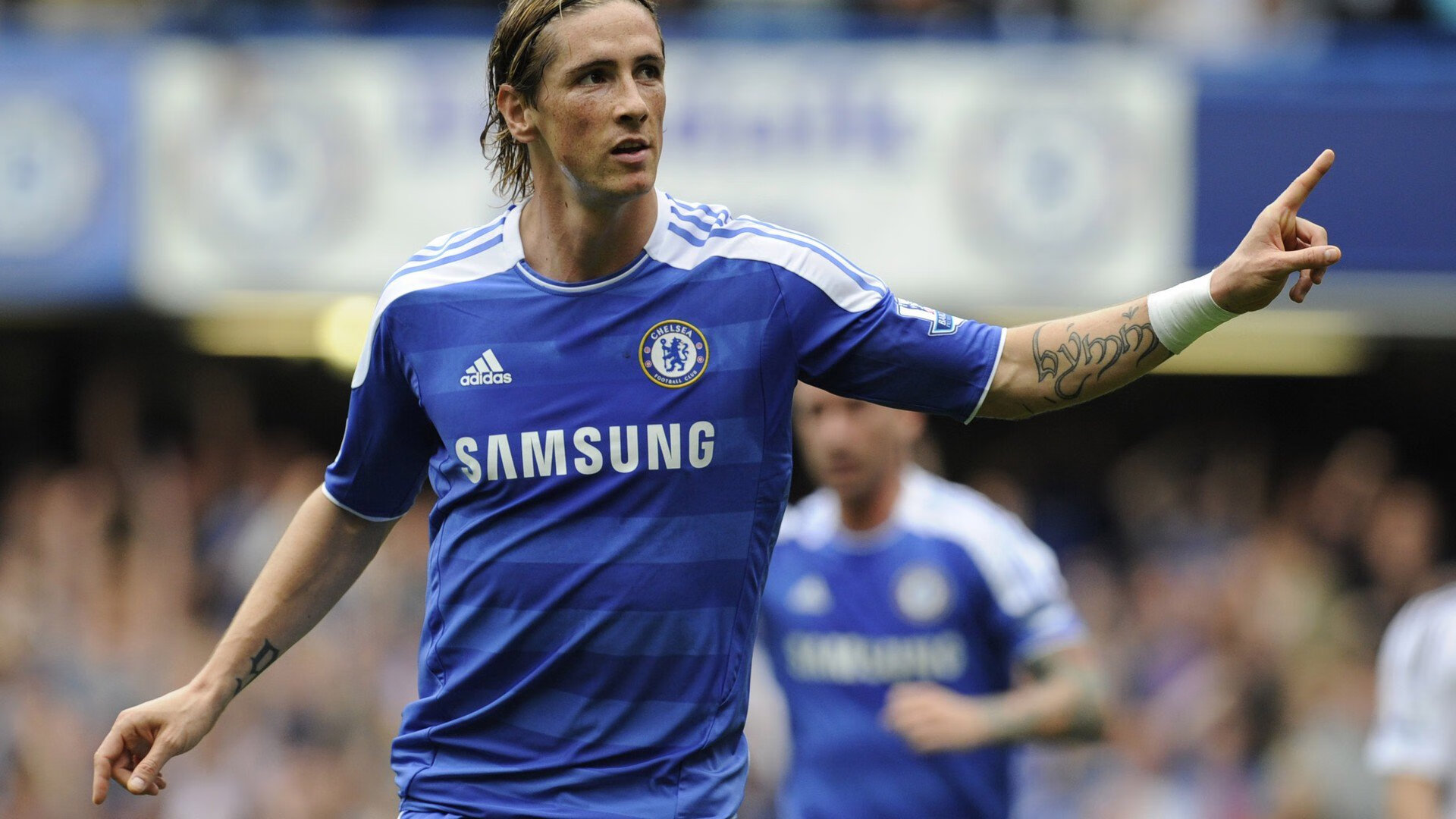 球友会在线登入:哈兰德重返赛场，夺冠首场状态出色，TL观众沸腾！观众掌声雷动